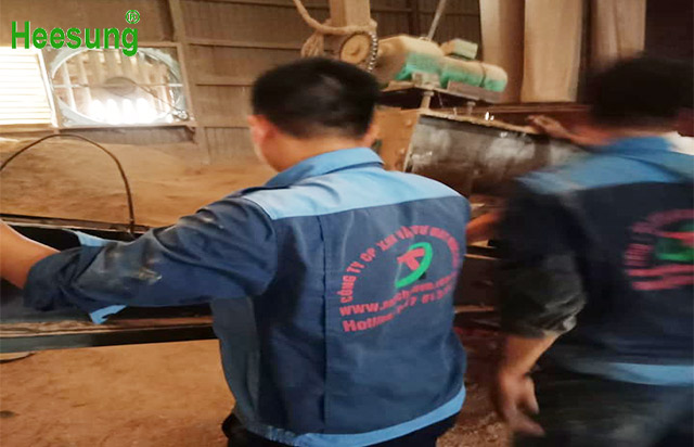 dán nối băng tải cao su tại công trường, tại nhà máy