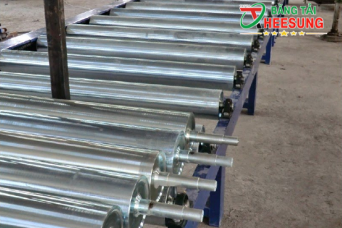 Con Lăn Băng Tải Cao Su là gì? Giá và yếu tố ảnh hưởng đến giá?