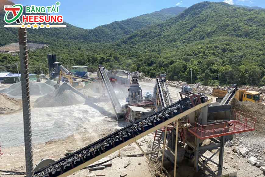 băng tải cao su bố vải Heesung
