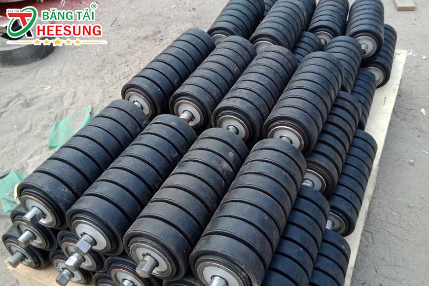 chế tạo con lăn băng tải