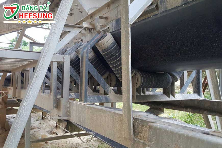 giá đỡ con lăn băng tải
