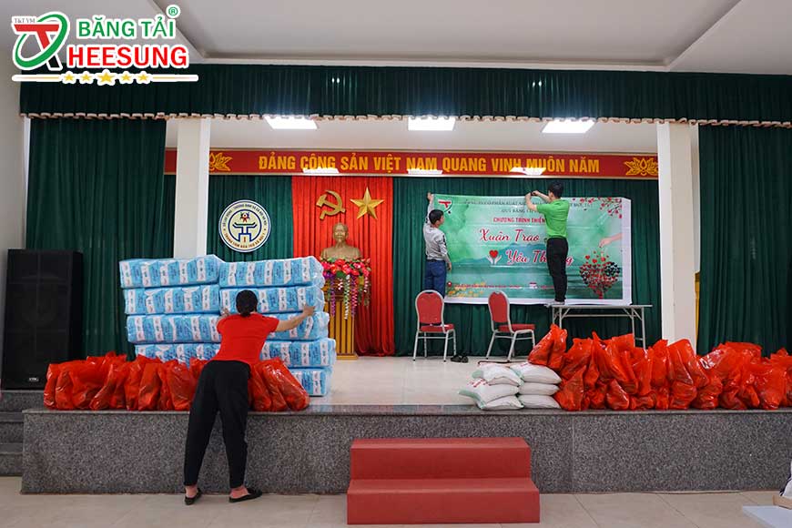 setup sự kiện thiện nguyện