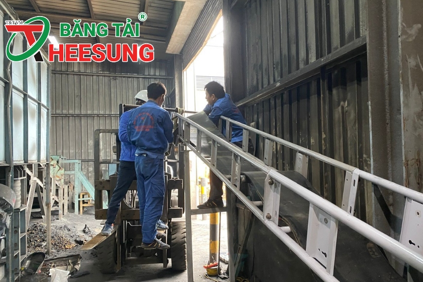 nhân sự giỏi chuyên môn