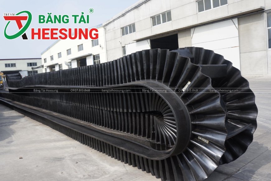 băng tải cao su gầu bèo