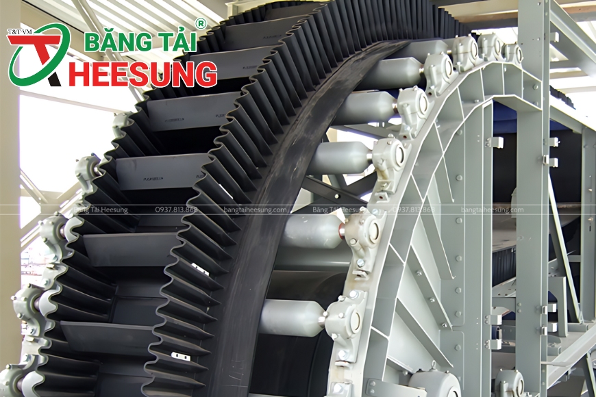 băng tải cao su gầu bèo