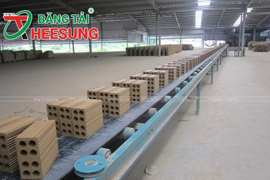 băng tải trơn Heesung
