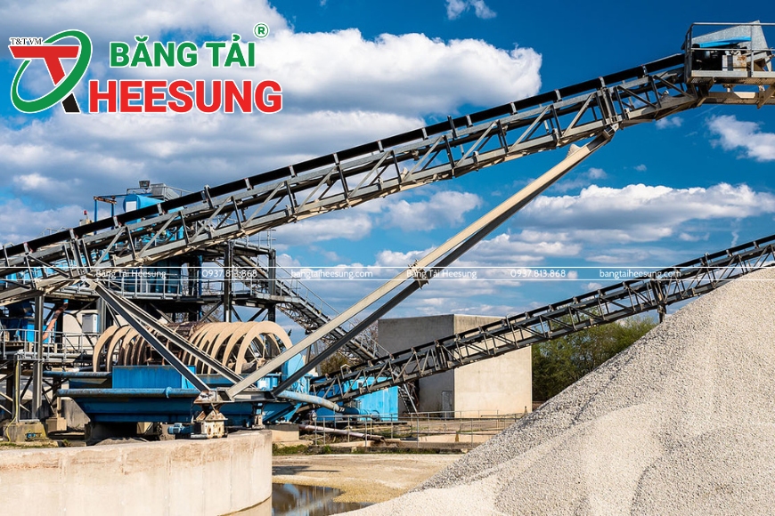 băng tải Heesung trong khai thác đá