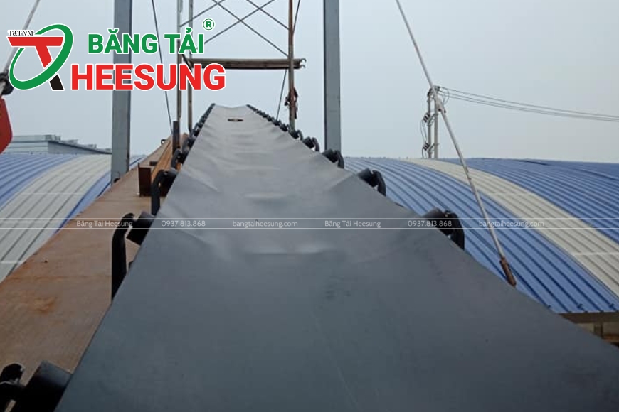 đặc điểm băng tải vải bố