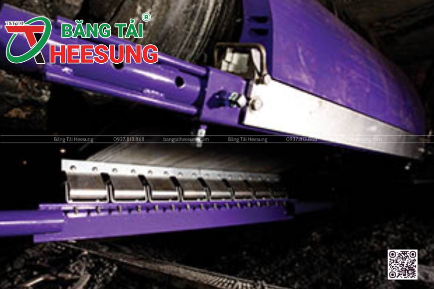 vệ sinh băng tải cao su