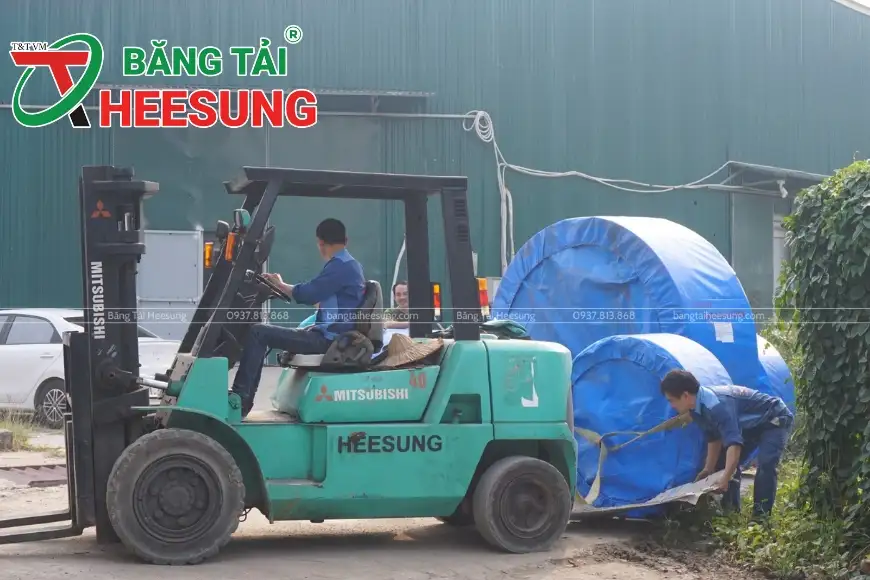 băng tải Heesung trong chế biến thực phẩm