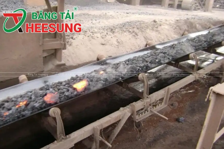chọn băng tải chịu nhiệt phù hợp