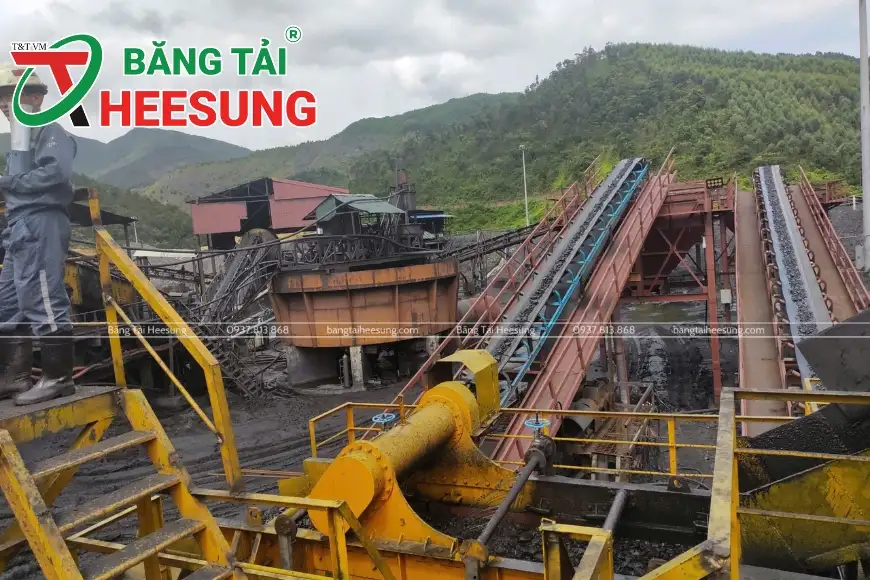 dây chuyền băng tải than