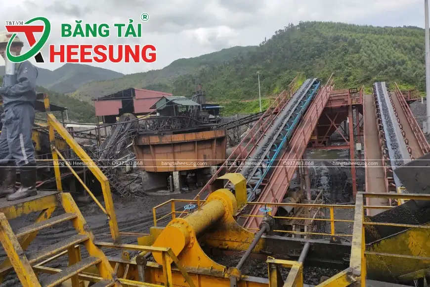 dây chuyền băng tải than