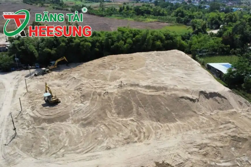 khai thác mỏ cát ở Quảng Nam